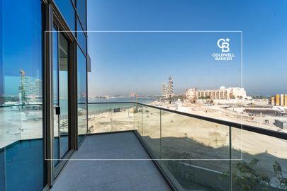 Sea View| 3 Beds + Maids| Best Unit - Interior view