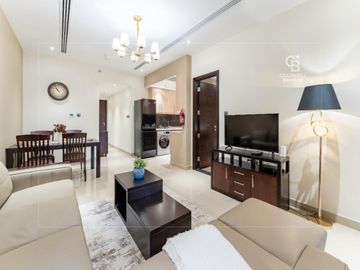 Fully furnished || Prime Location || Downtown View - Interior view