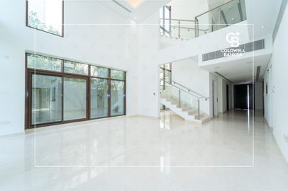 BRAND NEW POOL | BEST LOCATION | READY TO MOVE IN - Interior view