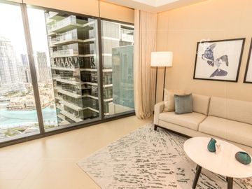 High-End 3BR Iconic Views | 5-Star Living - Interior view