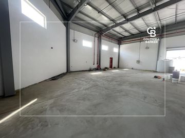 Warehouse for Rent | Prime Location | Al Quoz - Interior view