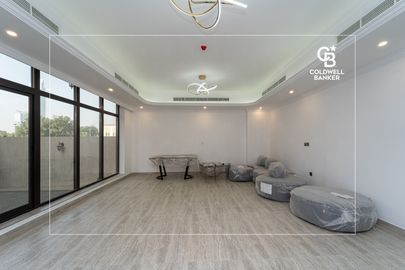 SPACIOUS AND BRIGHT | BEST LAYOUT | BRAND NEW - Interior view