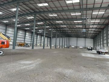 HIGH POWER | 10 METER HIGH | STANDALONE - Interior view