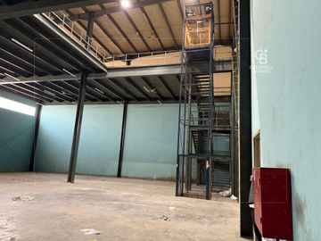 DREC TAX FREE | STORAGE | INSULATED | OFFICE - Interior view