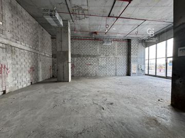 Brand New | F&B Permitted | Extension Possible - Interior view