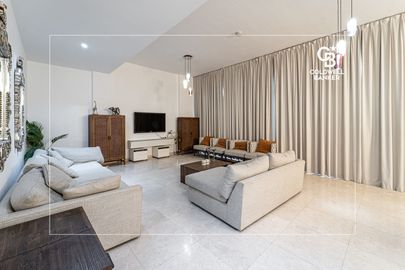 BEACH ACCESS | 4 BR+MAIDS | VACANT - Interior view