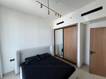High Floor | Unfurnished | Spacious - Interior view