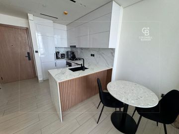 High Floor | Unfurnished | Spacious - Interior view