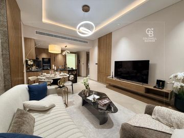 Handover June | Study Room | Ensuite Bathrooms - Interior view