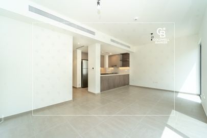 Internal Unit | Vacant | Close to Padel & Park - Interior view