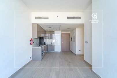 High ROI | Lagoon View | High Floor - Interior view