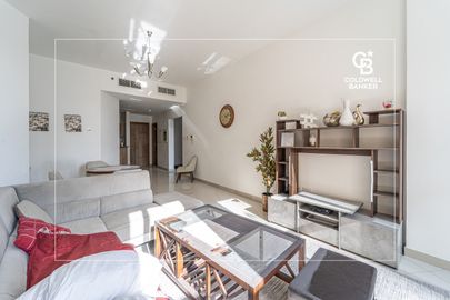 Furnished | MARINA VIEW | Distress Deal - Interior view