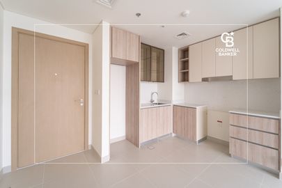 Brand New | Villa And Pool View | High Floor - Interior view