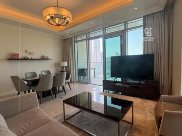 Burj Khalifa View | Vacant | High Floor - Interior view