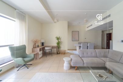 Fully Furnished | Open view | Spacious - Interior view