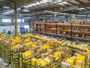 Brand New Logistic Facility | 10 Loading Bays - Interior view