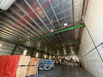 LOADING BAY | 9 METER | INDEPENDENT | MULTIPLE CHAMBER - Interior view
