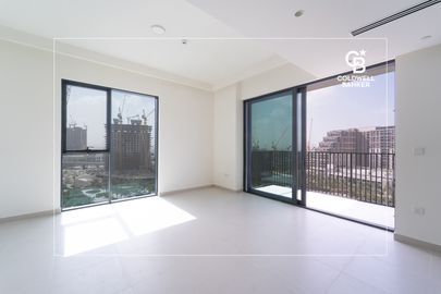 Corner Unit | Full Park View | Ready to Move In - Interior view