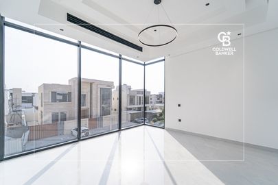 Biggest BUA | Brand New | Modern | Single row - Interior view