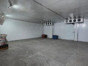 WAREHOUSE COMPOUND|ALL ACTIVITIES APPROVED|100+KW - Interior view