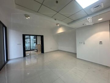 Bright And Spacious | Prime Location Arjan - Interior view