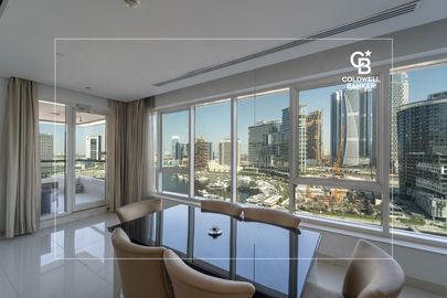 Full Canal View | Large Layout | Well Maintained - Interior view