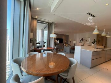 Burj Khalifa View | Fully Furnished | Vacant - Interior view