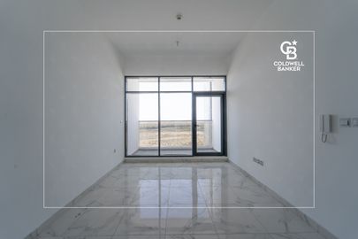 Ready to move in | No Agency fees | Near Airport - Interior view