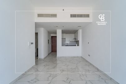 Ready to move in | No Agency fees | Near Airport - Interior view