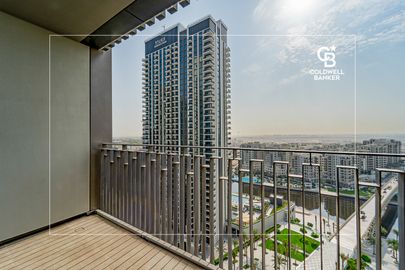 Prime Location | Ready To Move In | Canal View - Interior view