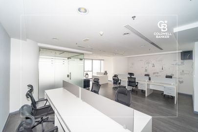 Ready To Move In | Canal View | Furnished - Interior view