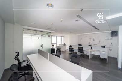 Ready To Move In | Canal View | Furnished - Interior view