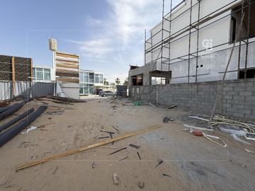 Prime Plot | Near Entry And Pool | Mulberry DH2 - Interior view