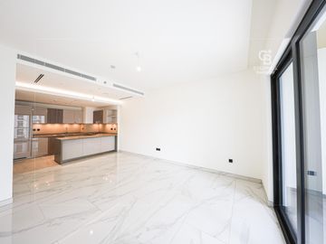 Spacious 1BR+Study Pool View | Sobha Rent - Interior view