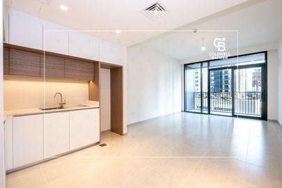Vacant |  Waterfront Living | Creek View - Interior view