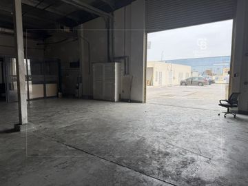 High Power Warehouse | 250KW | 6 Mtr - Interior view