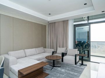 HIGH FLOOR | SPACIOUS UNIT | MOTIVATED SELLER - Interior view