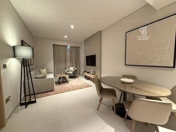 Largest Layout | Top Floor | Access to Dubai Mall - Interior view