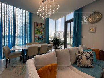 Spacious | Best Price | Burj Khalifa & Lagoon View - Interior view