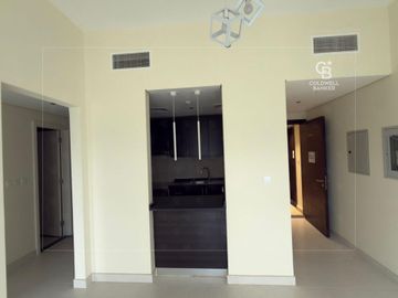 No Agency Fees | Vacant | Best Price - Interior view