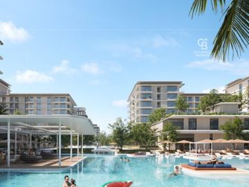 Resort Living | 3 Bed Corner Unit | Pool View - Interior view