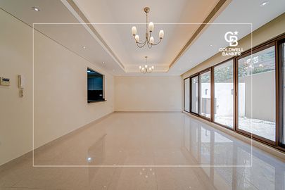 Bright | Spacious Layout | 4BR Plus Maid - Interior view