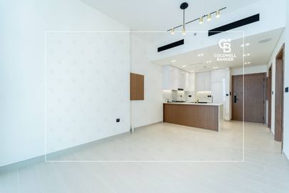 Smart Home | Ready To Move In | Modern - Interior view