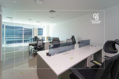Ready to Move-In Office | Vacant | 8 Parkings - Interior view