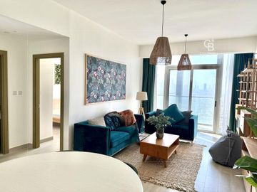 Marina View | Fully Furnished | Large Layout - Interior view