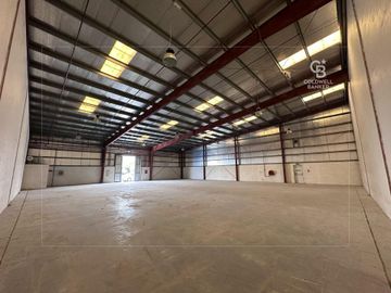 Well-Maintained | Brand New | Clean Complex - Interior view