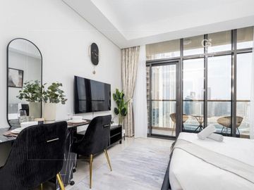 Vacant Soon | Fully Furnished | Canal View - Interior view