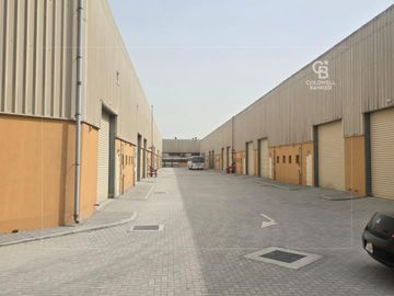 HIGH CEILING|BRAND NEW COMPOUND|20% TAX FREE - Interior view