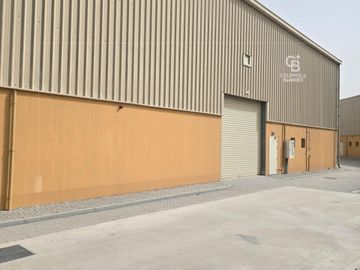 HIGH CEILING|BRAND NEW COMPOUND|20% TAX FREE - Interior view