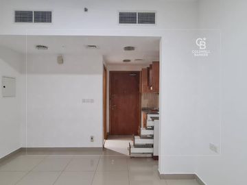 High Floor | Lakeview | Fully Furnished - Interior view